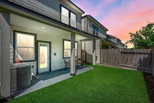 8313 Rising Stream Dr, Houston, TX 77063 - Photo 31