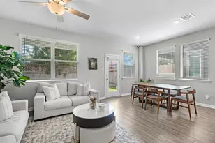 8313 Rising Stream Dr, Houston, TX 77063 - Photo 11