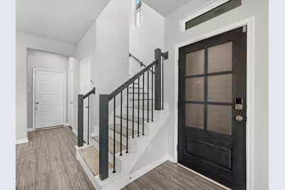 8313 Rising Stream Drive, Houston, TX 77063 - Photo 7