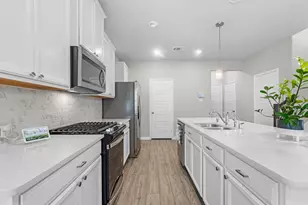 8313 Rising Stream Dr, Houston, TX 77063 - Photo 15