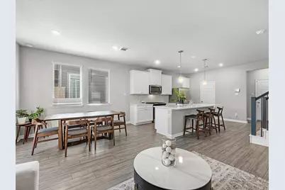 8313 Rising Stream Drive, Houston, TX 77063 - Photo 5