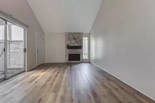 2952 Meadowgrass Ln, Houston, TX 77082 - Photo 5