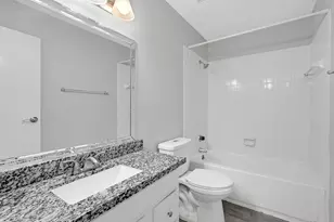 18519 Egret Bay Blvd, Webster, TX 77058 - Photo 21