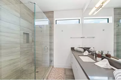 2239 N Macgregor Way, Houston, TX 77004 - Photo 31