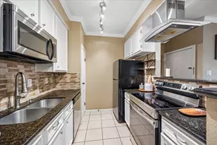 7950 N Stadium Dr, Houston, TX 77030 - Photo 5