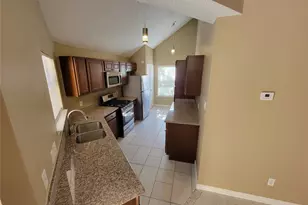 5718 Fargo Dr, Dickinson, TX 77539 - Photo 9