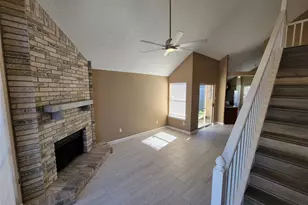 5718 Fargo Dr, Dickinson, TX 77539 - Photo 3