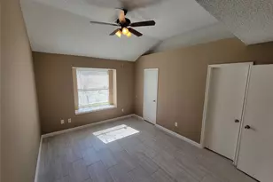 5718 Fargo Dr, Dickinson, TX 77539 - Photo 15