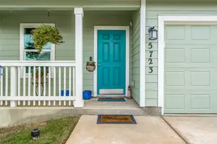 5723 Peak Pt, San Antonio, TX 78242 - Photo 3