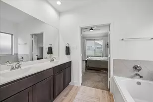 1630 Little Rabbit Ct, Montgomery, TX 77316 - Photo 17