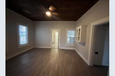 5922 Railroad Street, Wallis, TX 77485 - Photo 3