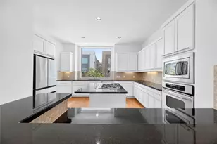 4320 Blossom St, Houston, TX 77007 - Photo 13