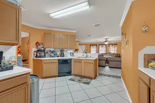 2215 Hadden Hollow Dr, Houston, TX 77067 - Photo 9