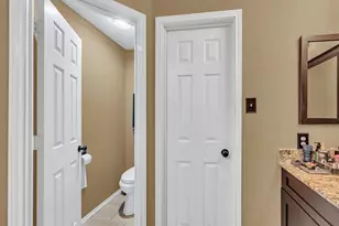 2215 Hadden Hollow Dr, Houston, TX 77067 - Photo 27