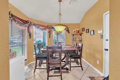 2215 Hadden Hollow Drive, Houston, TX 77067 - Photo 13