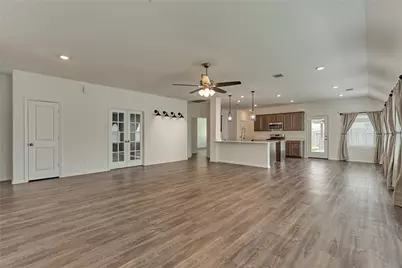211 Garnett Street, Magnolia, TX 77354 - Photo 15