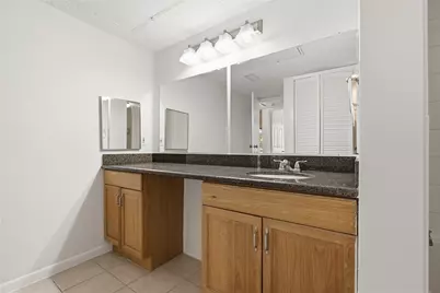 10110 Forum West Dr #321, Houston, TX 77036 - Photo 17
