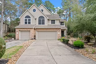 74 E Lakeridge Dr, The Woodlands, TX 77381 - Photo 3