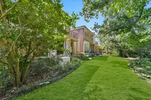 9566 Briar Forest, Houston, TX 77063 - Photo 15
