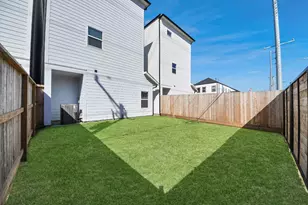 1102 Mansfield St, Houston, TX 77091 - Photo 35