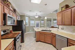 4838 Roaring Springs Rd, Pasadena, TX 77505 - Photo 9