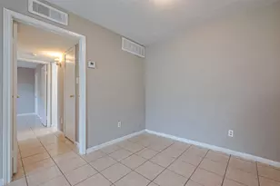9090 S Braeswood Blvd, Houston, TX 77074 - Photo 9