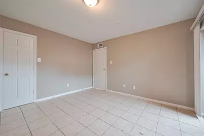 9090 S Braeswood Boulevard #43, Houston, TX 77074 - Photo 27