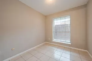 9090 S Braeswood Blvd, Houston, TX 77074 - Photo 23