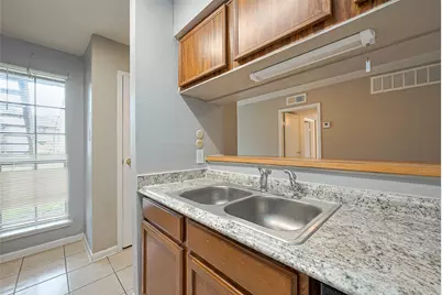 9090 S Braeswood Boulevard #43, Houston, TX 77074 - Photo 19