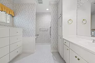 1304 Wilshire Ct, College Station, TX 77845 - Photo 23