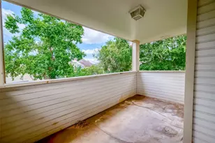 11503 Meadow Ln, Houston, TX 77477 - Photo 9