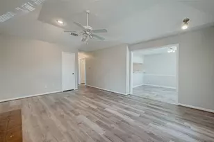11503 Meadow Ln, Houston, TX 77477 - Photo 7