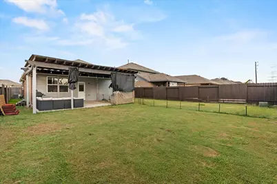 7911 Wood Hollow Drive, Baytown, TX 77523 - Photo 15