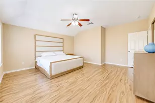 6315 Linfield Bluff Ln, Katy, TX 77494 - Photo 11