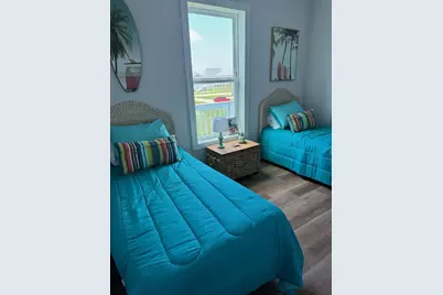 13214 Buccaneer Parkway, Freeport, TX 77541 - Photo 17