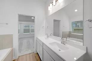 10349 Navarro Path, Montgomery, TX 77316 - Photo 7