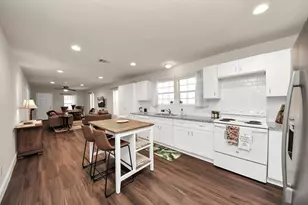 7711 Avenue L, Houston, TX 77012 - Photo 15