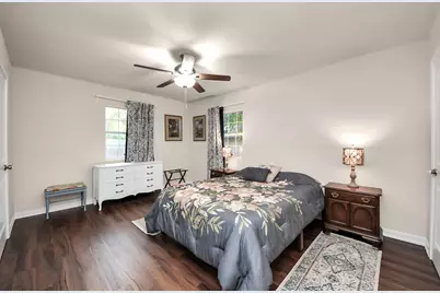 7711 Avenue L, Houston, TX 77012 - Photo 17