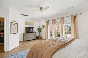 1010 Shepherd Oaks Dr, Houston, TX 77018 - Photo 19