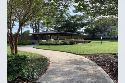 1010 Shepherd Oaks Drive, Houston, TX 77018 - Photo 35