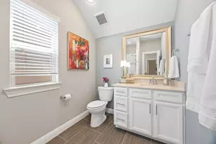 1010 Shepherd Oaks Dr, Houston, TX 77018 - Photo 33