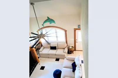 111 Kona Drive, Tiki Island, TX 77554 - Photo 7