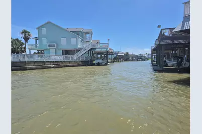 111 Kona Drive, Tiki Island, TX 77554 - Photo 25