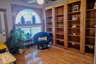 111 Kona Dr, Tiki Island, TX 77554 - Photo 23