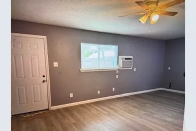 8010 Roswell Street, Houston, TX 77022 - Photo 3
