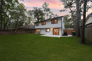 203 S Pathfinders Cir, The Woodlands, TX 77381 - Photo 7