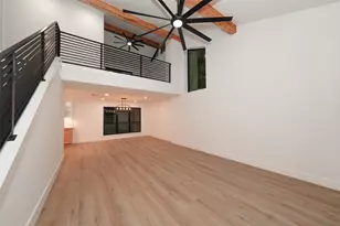 203 S Pathfinders Cir, The Woodlands, TX 77381 - Photo 13