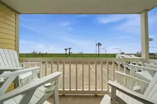 6300 Seawall Blvd, Galveston, TX 77551 - Photo 11