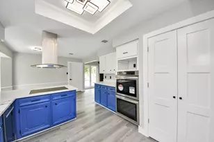 7822 Maple Tree Dr, Houston, TX 77088 - Photo 17