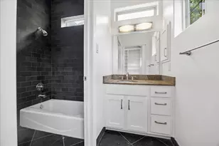 1533 Nevada St, Houston, TX 77006 - Photo 23